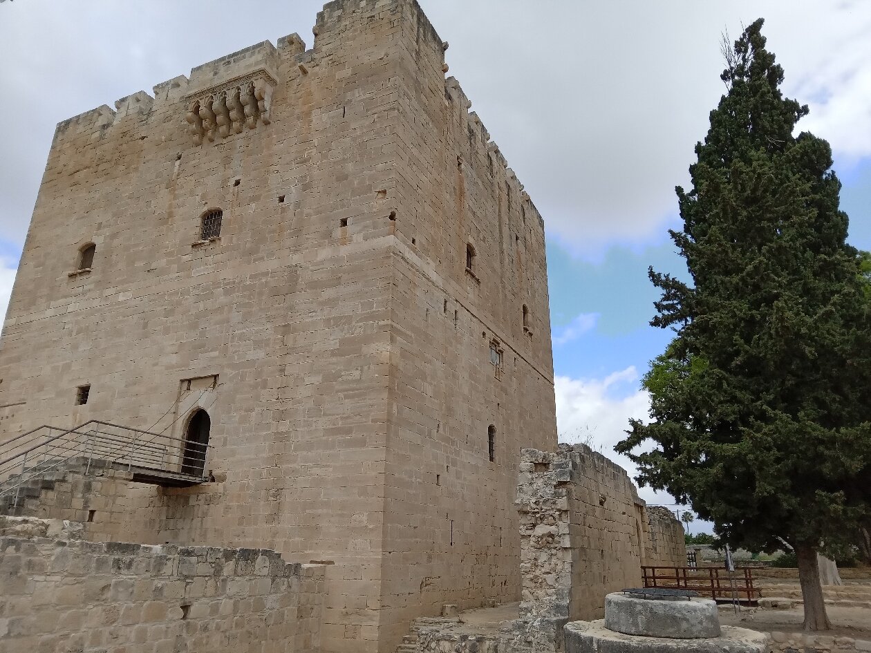 kolossi_castle.jpg