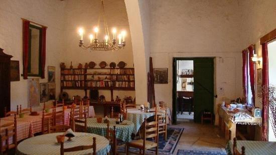 dining_room2.jpg