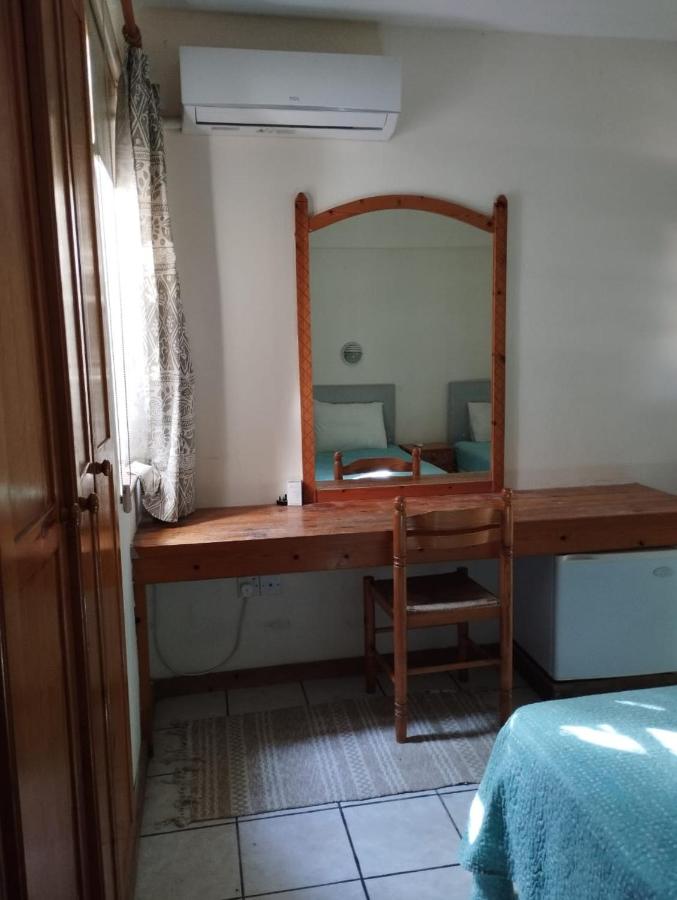 rooms9.jpg